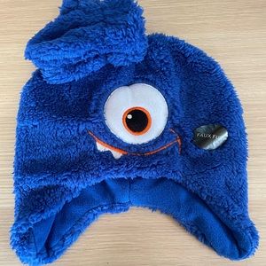 Toddler’s Hat & Glove Set